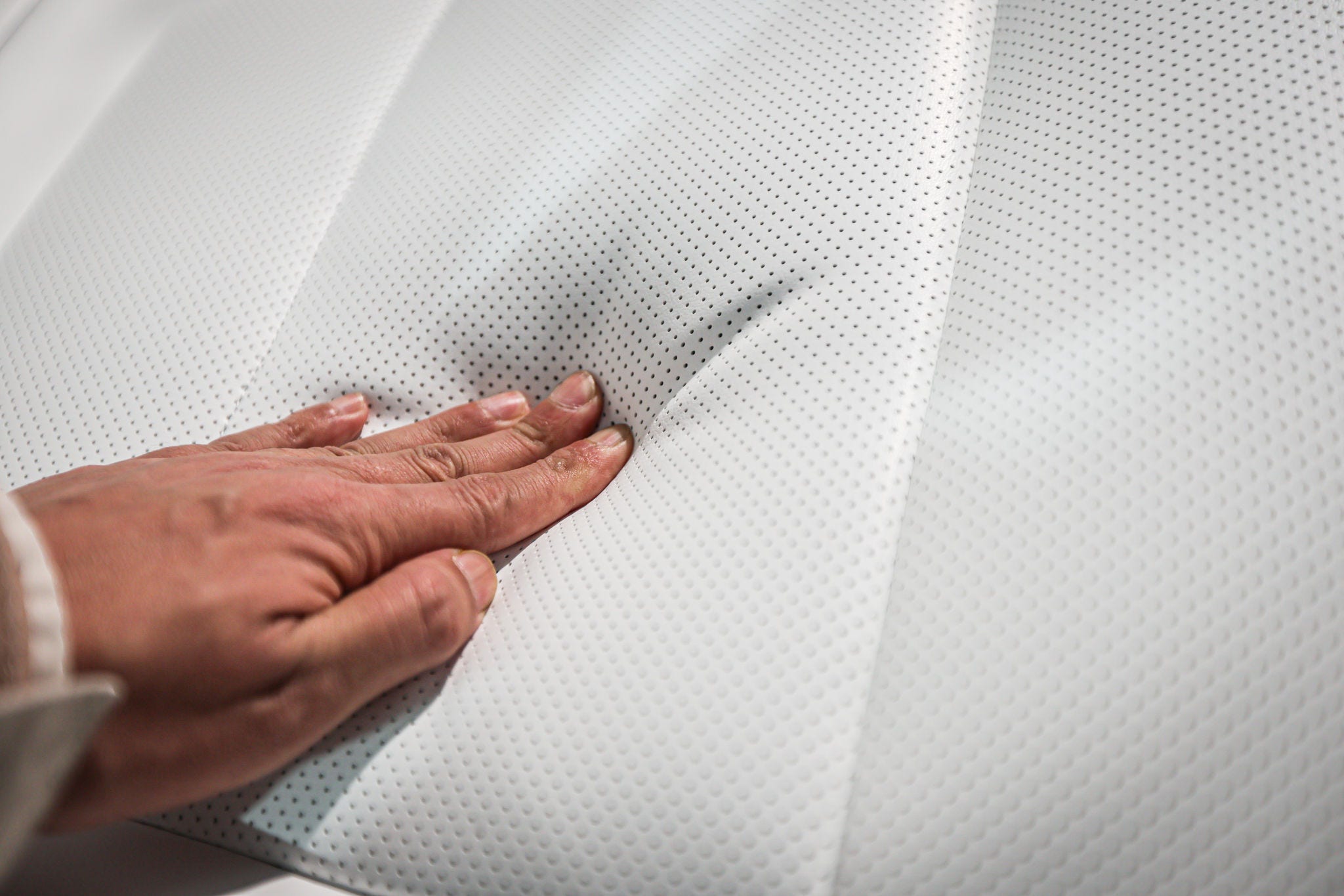 EVOAIR™ POE 汽车座椅皮革